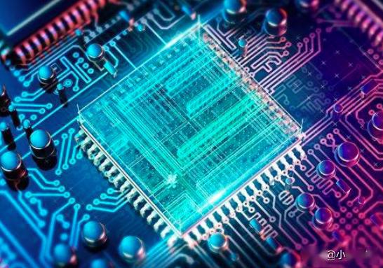 芯片技術(shù)邁入2納米時代 挑戰(zhàn)摩爾定律瓶頸，量子計算開辟新路徑